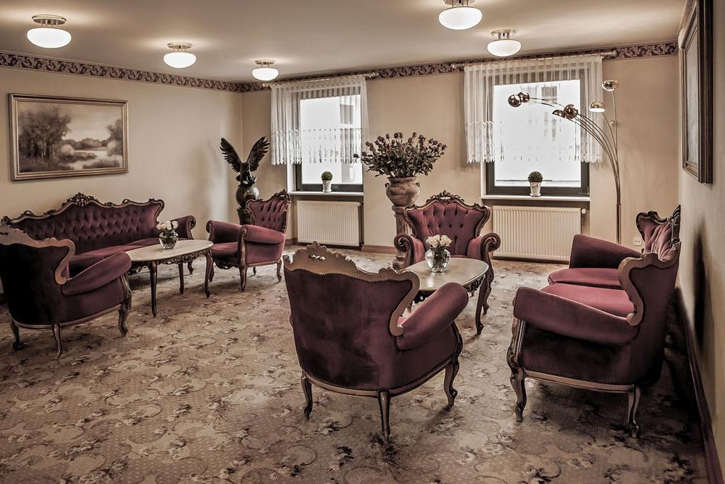 Palazzo Adler Bed & Breakfast สฟาร์เซ็นต์ส ภายนอก รูปภาพ